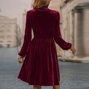 Velvet Long-Sleeve Fit Flare vintage Dress Wine Saks Fifth Avenue Jeri New York